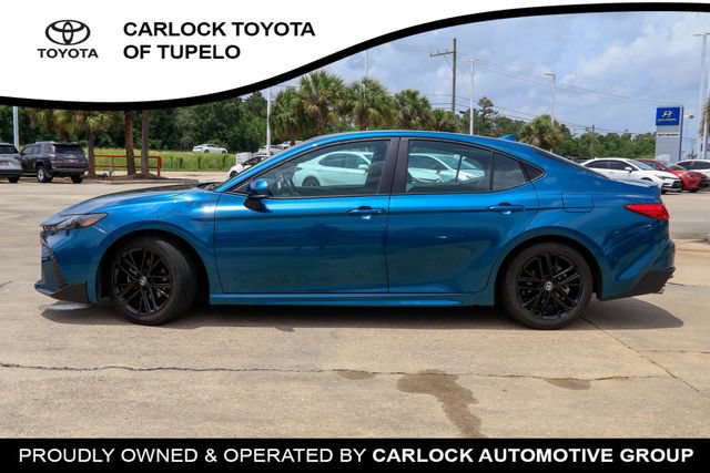 Used 2025 Toyota Camry SE FWD image 27