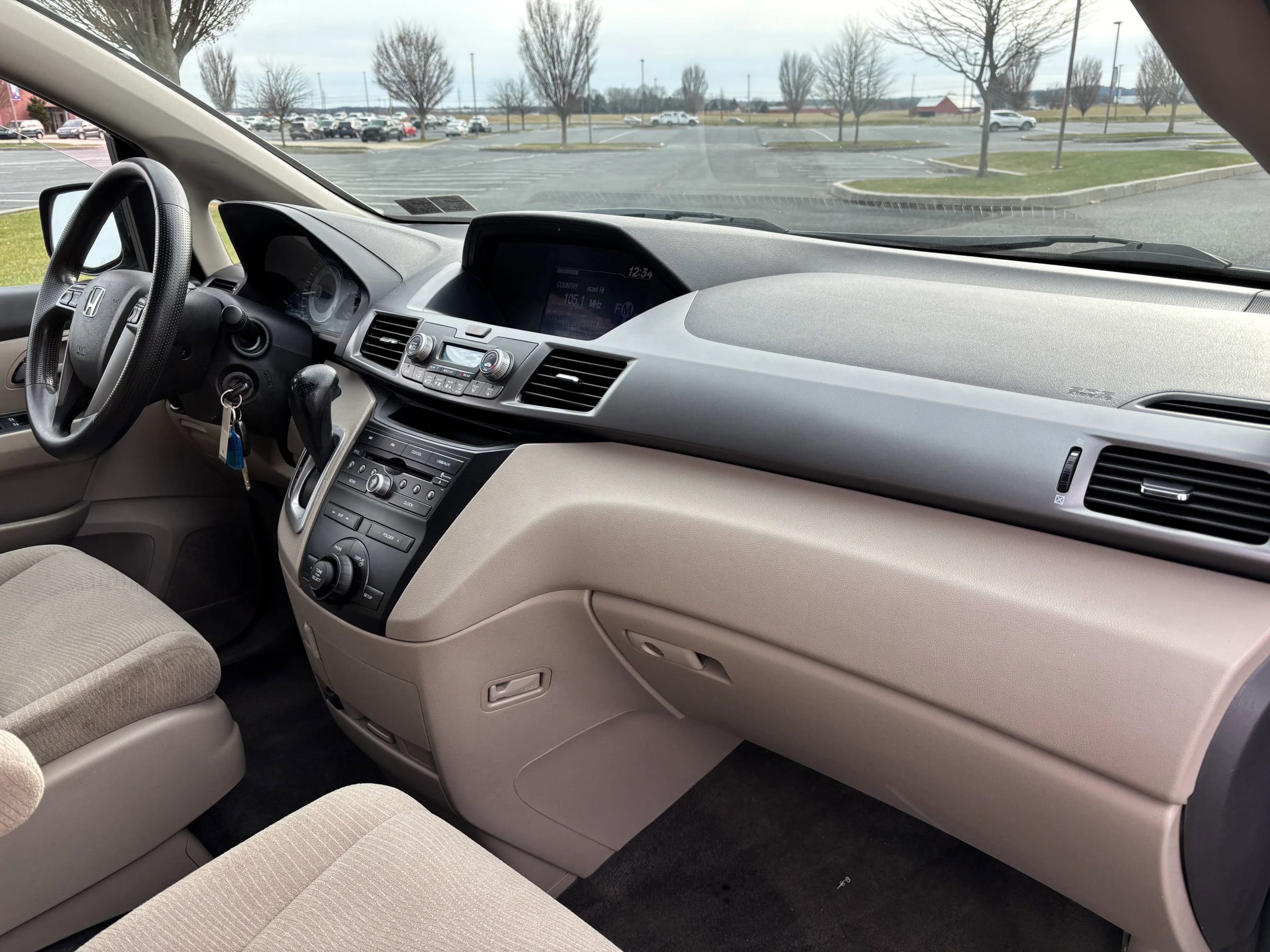 Used 2013 Honda Odyssey LX image 21
