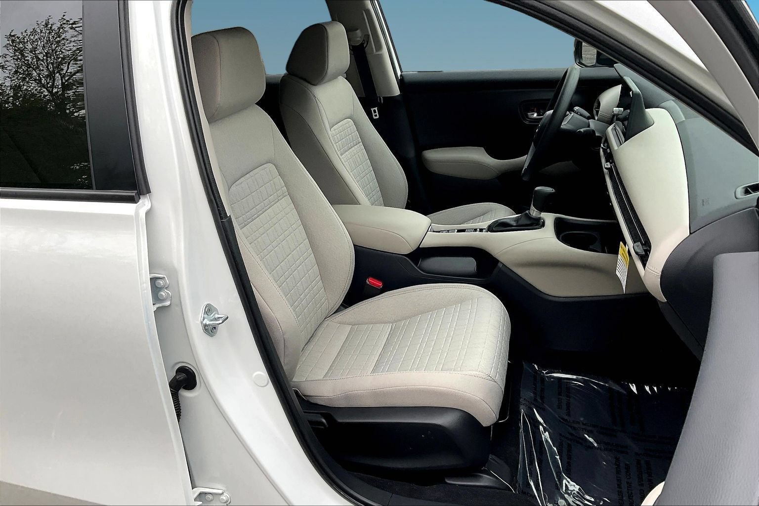 Used 2026 Honda HR-V LX image 27