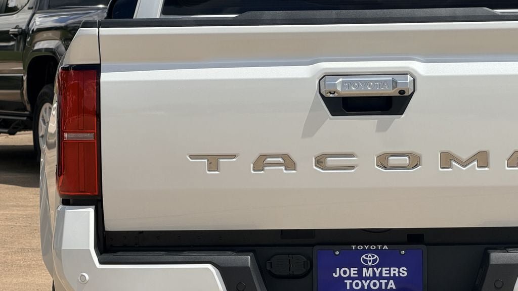 New 2026 Toyota Tacoma Limited AWD/4WD image 10
