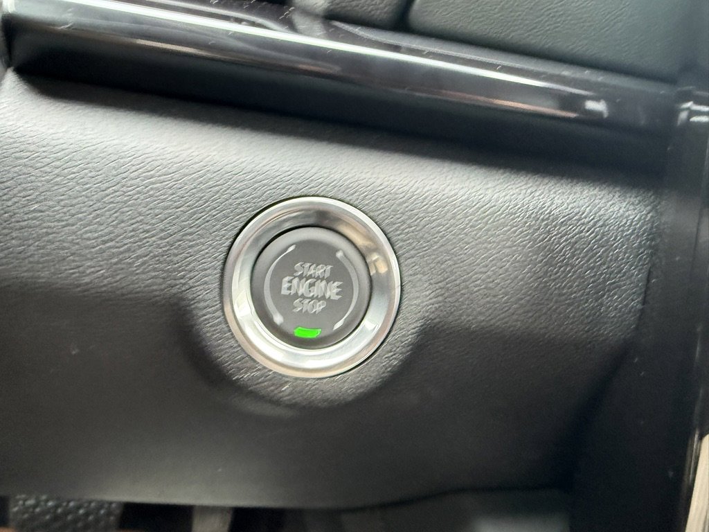 New 2026 GMC Terrain AT4 AWD/4WD image 17