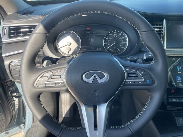 New 2025 INFINITI QX50 Luxe w/ Accent Package image 15