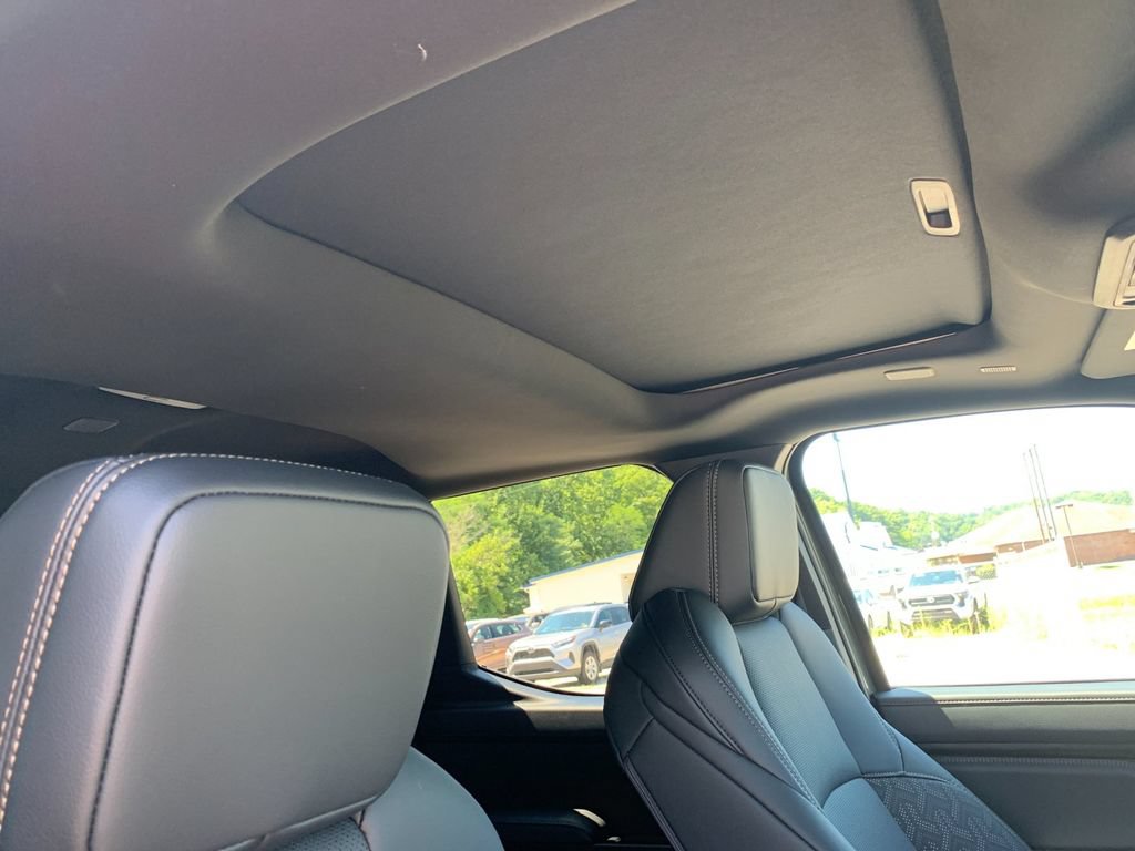 New 2026 Toyota Tacoma Limited AWD/4WD image 17