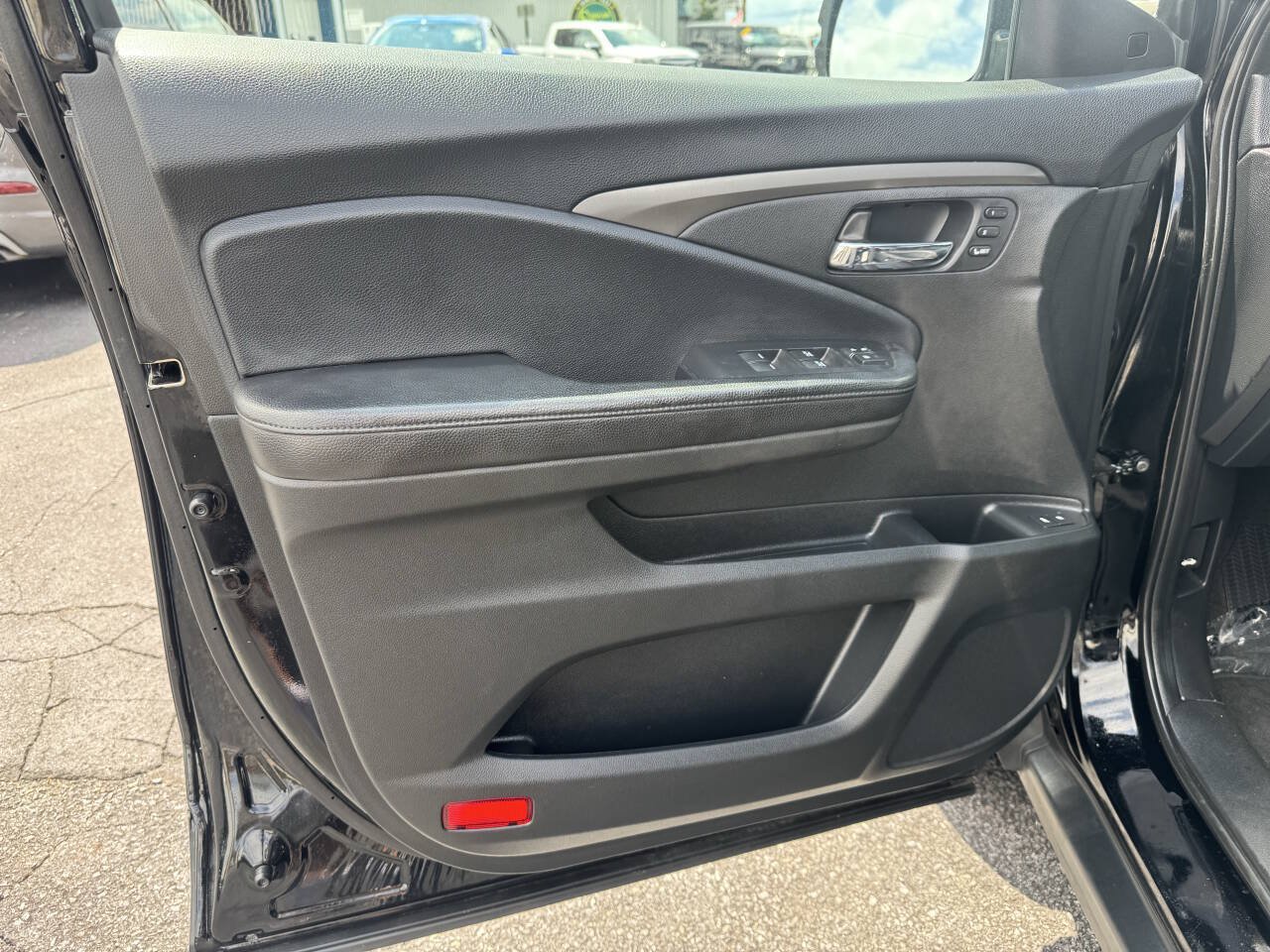 Used 2019 Honda Pilot EX-L image 11