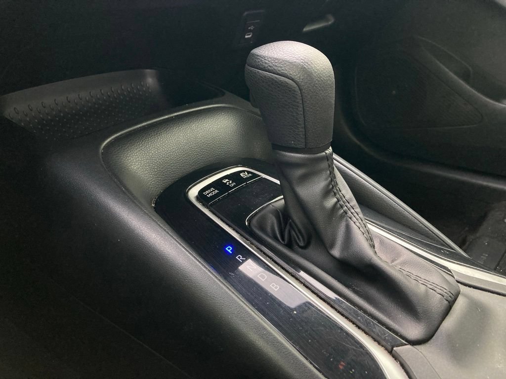Used 2025 Toyota Corolla LE FWD image 22