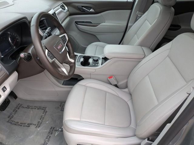 Certified 2023 GMC Acadia SLT w/ LPO, Floor Liner Package image 12