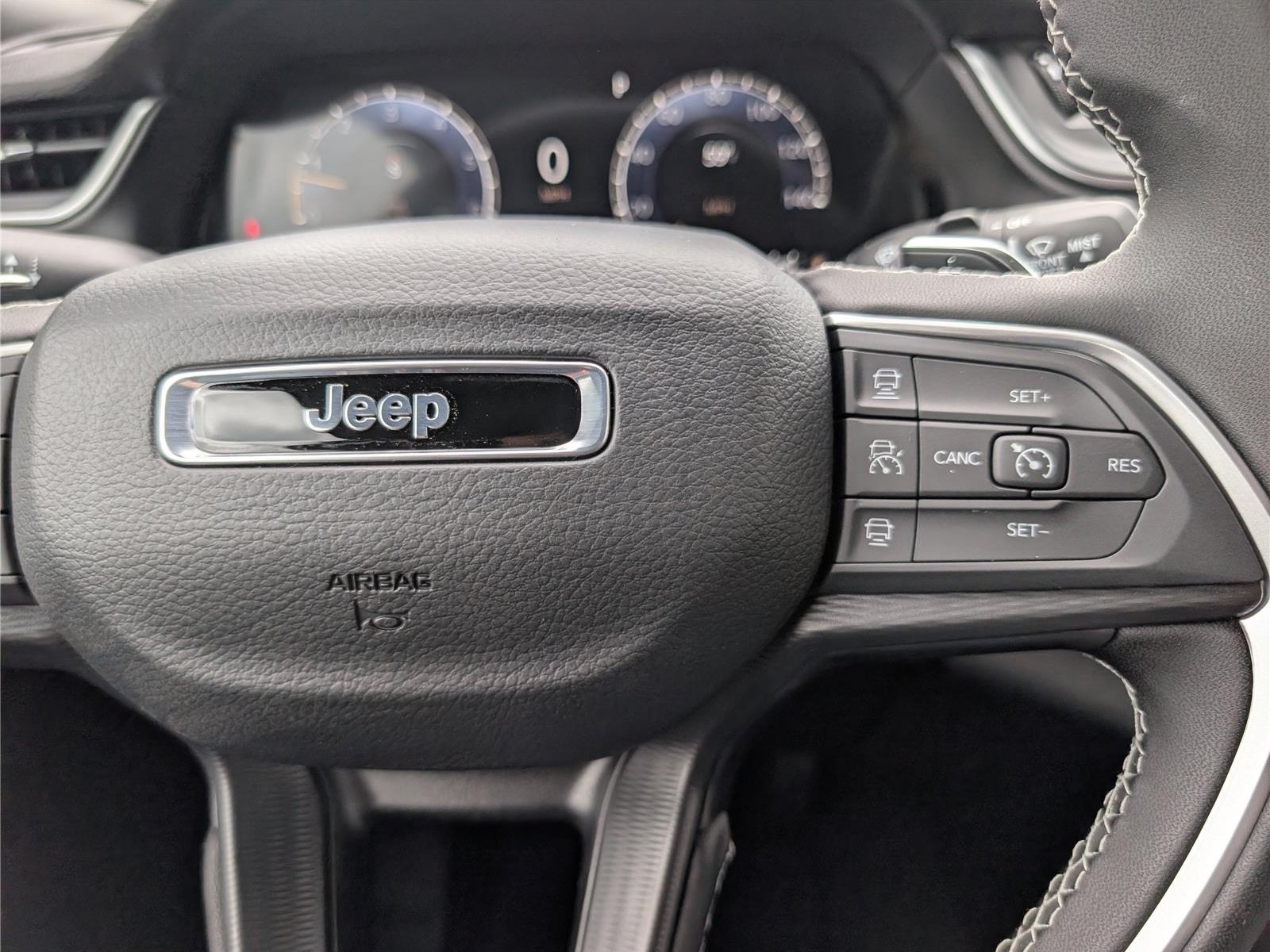 New 2026 Jeep Grand Cherokee Laredo AWD/4WD image 19