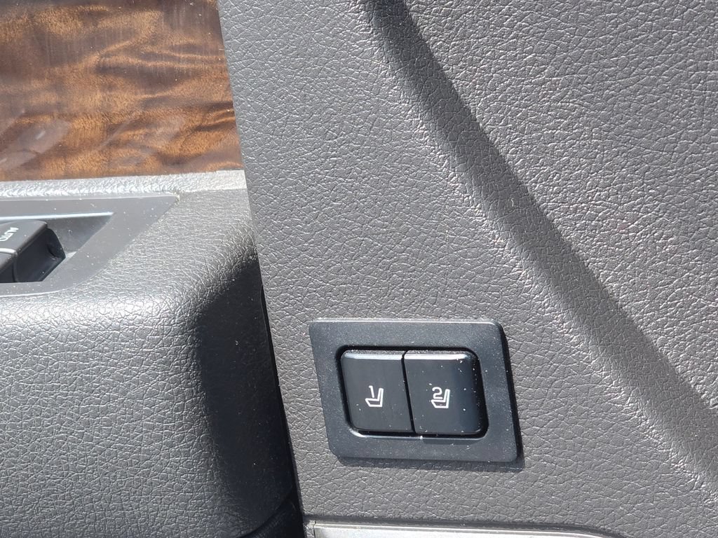 Used 2019 Ford Flex Limited FWD image 15