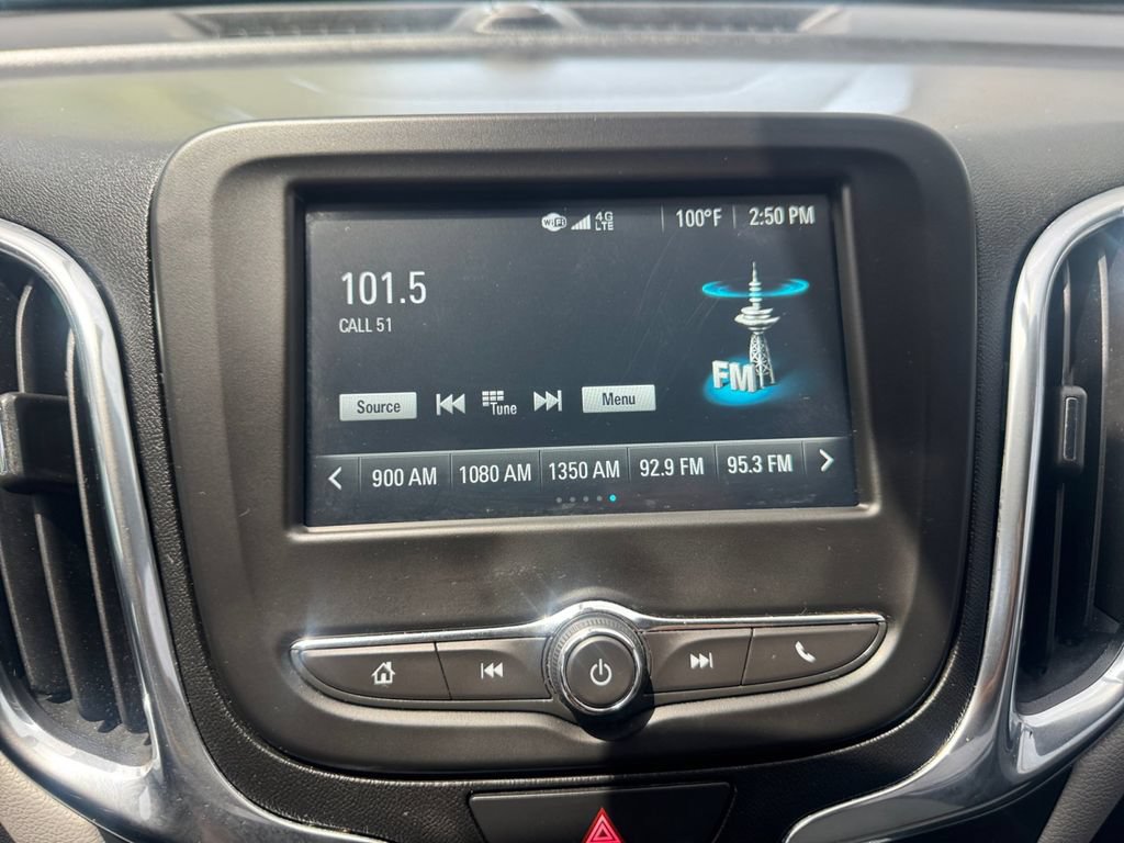 Used 2018 Chevrolet Equinox LS FWD image 24