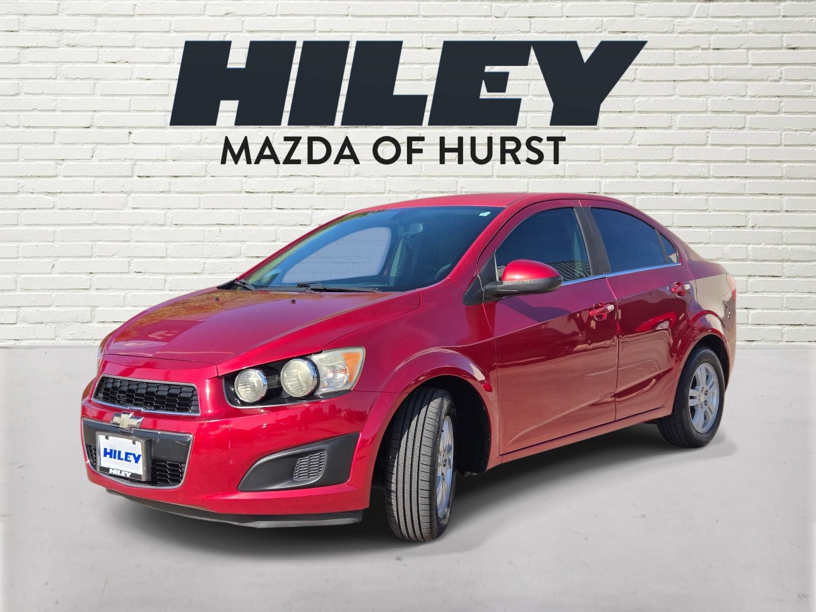 Used 2015 Chevrolet Sonic LT FWD image 3