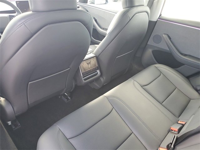 Used 2024 Tesla Model 3 Standard Range image 11