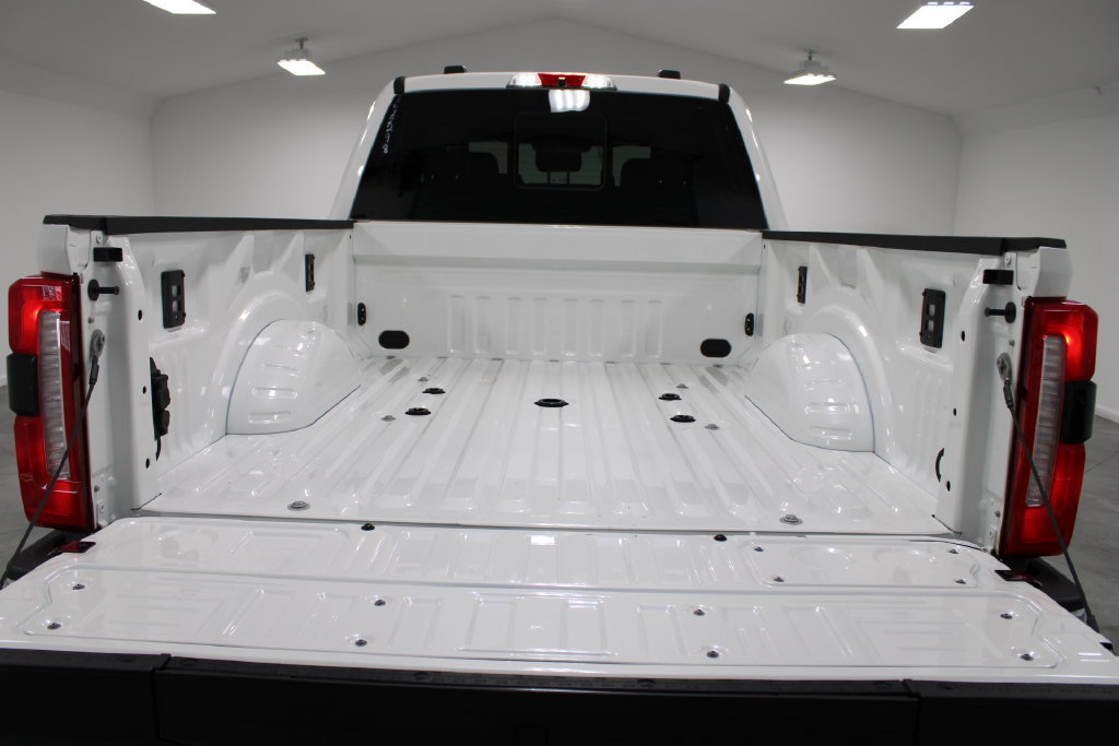 New 2026 Ford F350 Lariat w/ Lariat Premium Package AWD/4WD image 18