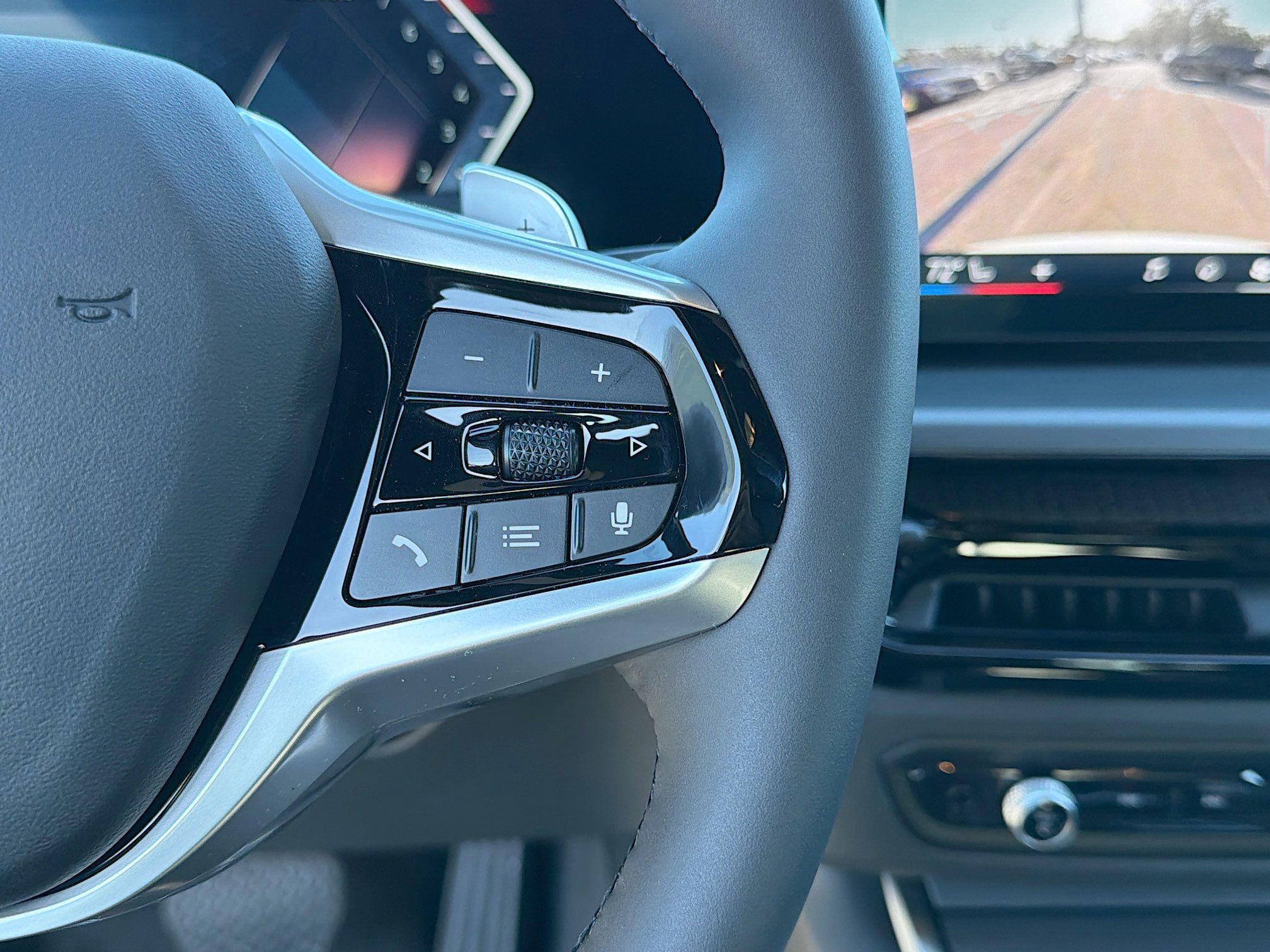 New 2026 BMW 230i Coupe w/ Parking Assistance Package image 37