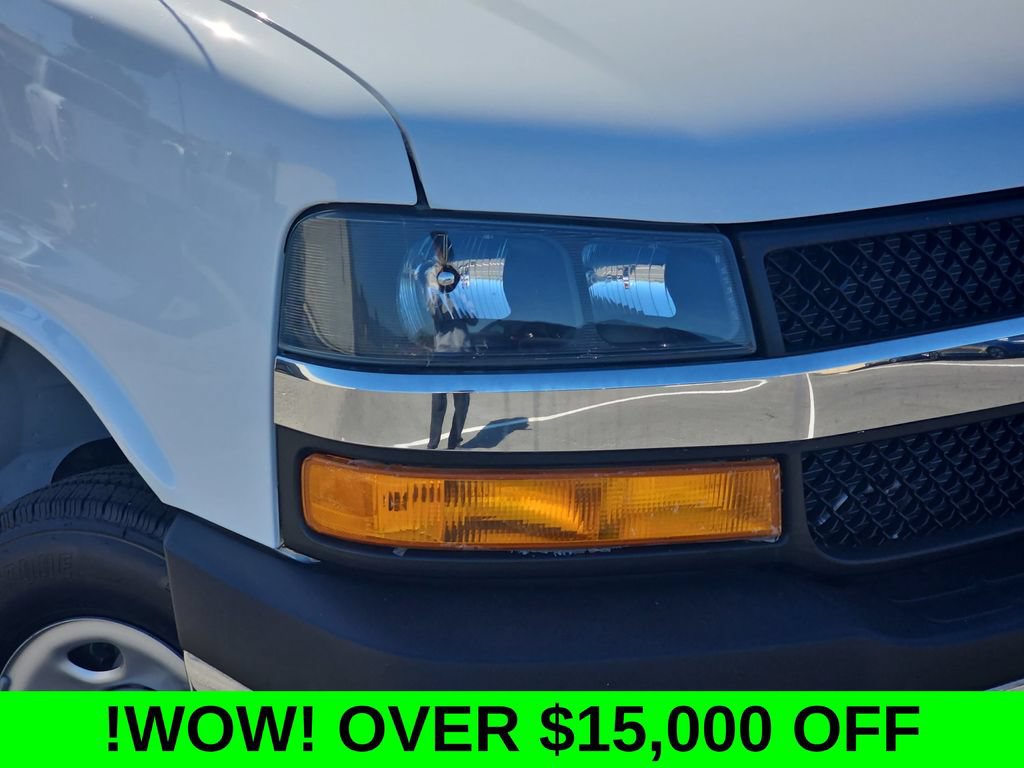 New 2023 Chevrolet Express 3500 w/ Power Convenience Package RWD image 32