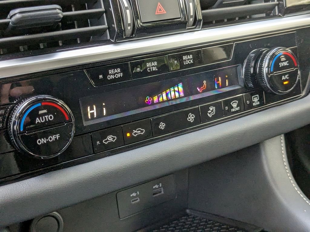 New 2025 Nissan Pathfinder SV image 21