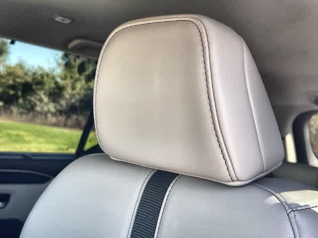 Certified 2026 Honda Pilot EX-L image 25