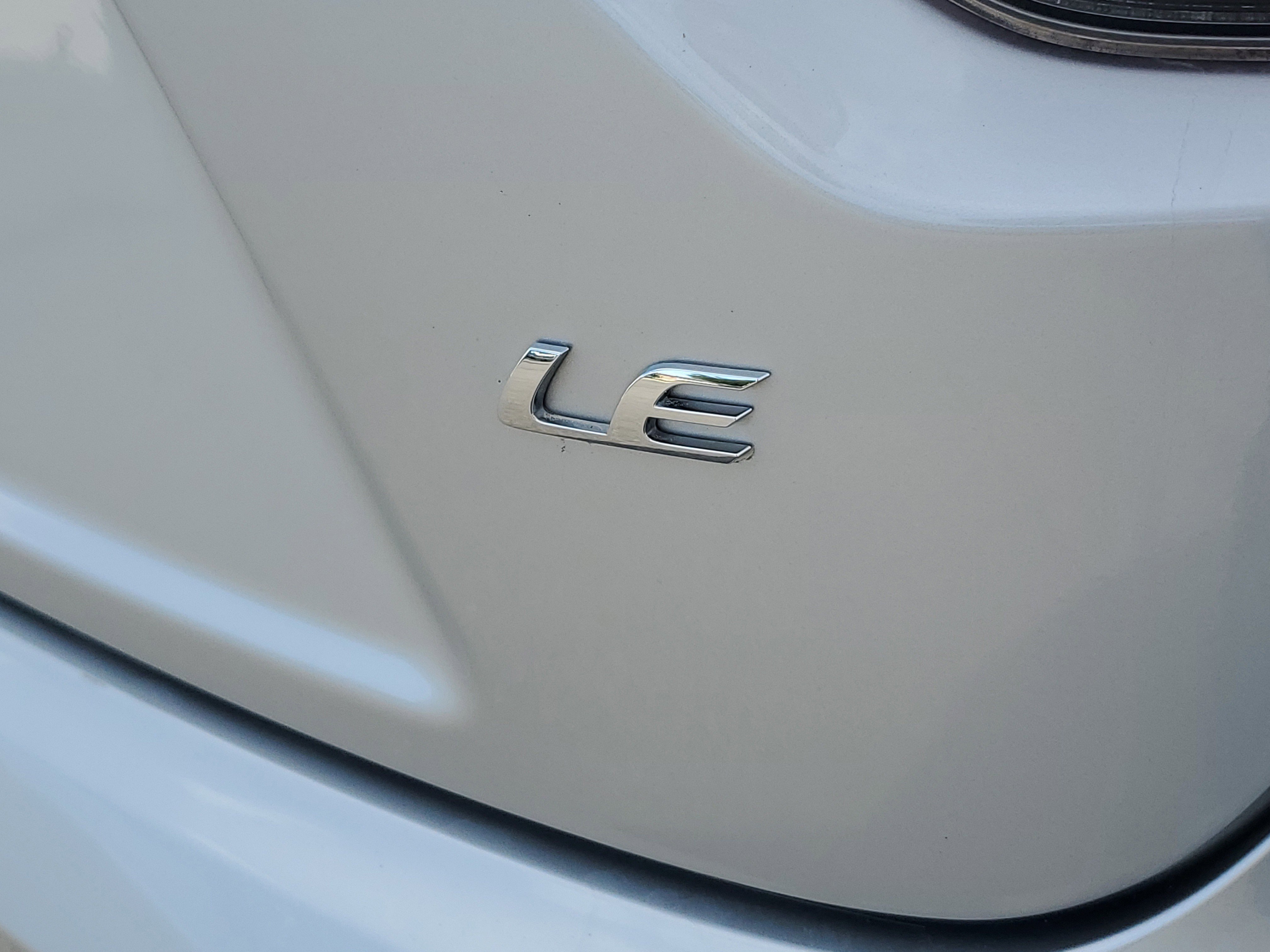 Used 2024 Toyota Corolla LE image 27