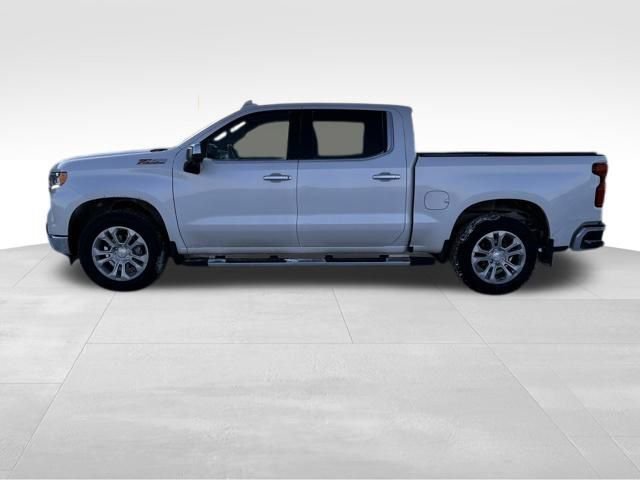 Certified 2022 Chevrolet Silverado 1500 LTZ image 2