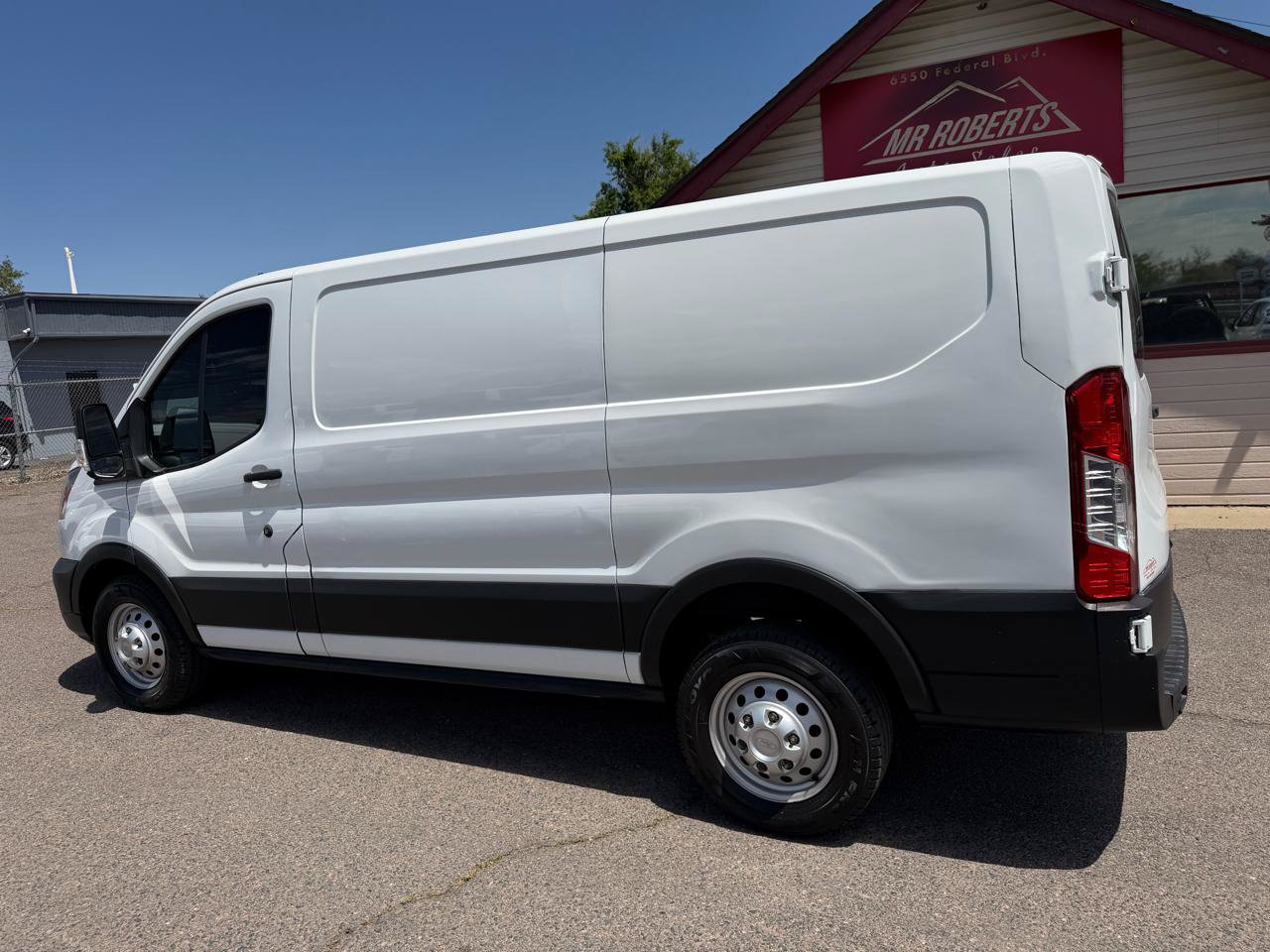 Used 2021 Ford Transit 150 Low Roof AWD image 6