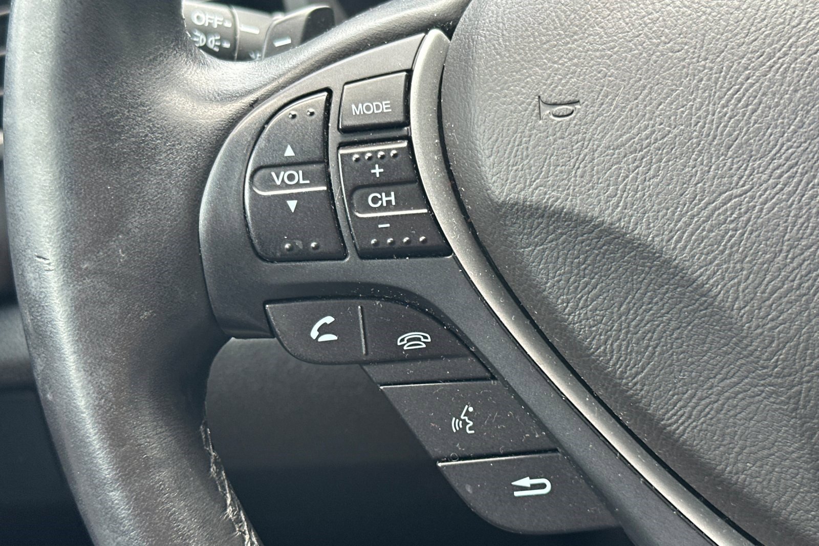 Used 2017 Acura ILX FWD image 26