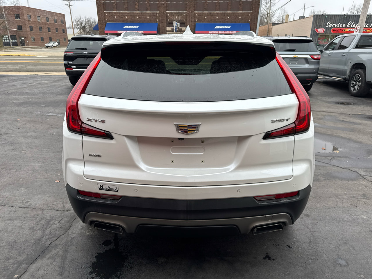 Used 2020 Cadillac XT4 Premium Luxury w/ Driver Awareness Package image 6