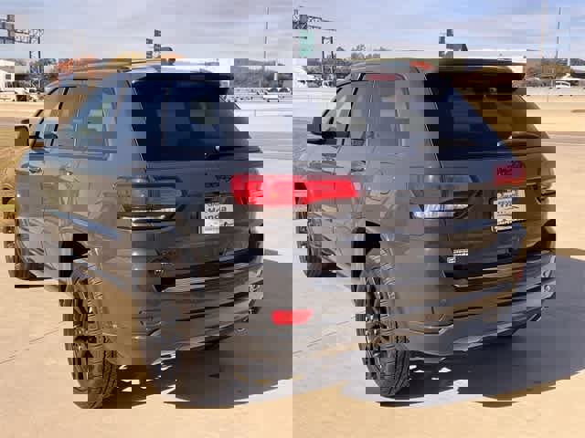 Used 2018 Jeep Grand Cherokee Altitude image 5