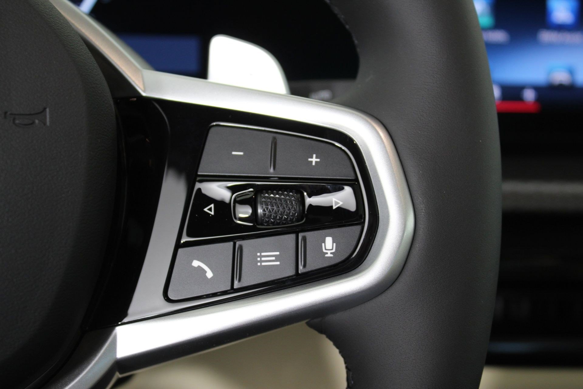 Used 2026 BMW 330i xDrive Sedan image 29