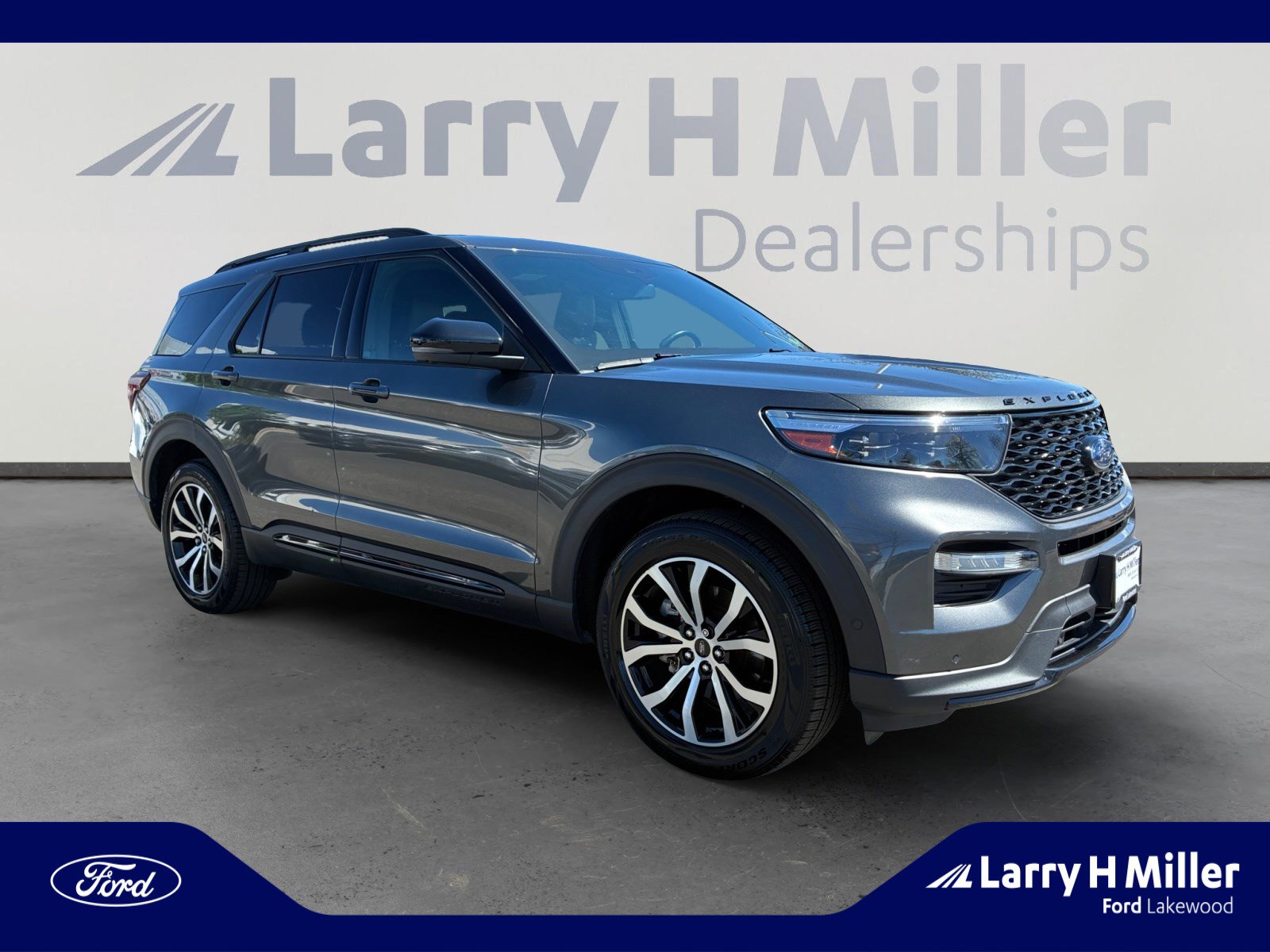 Used 2020 Ford Explorer ST w/ Premium Technology Package AWD/4WD image 7