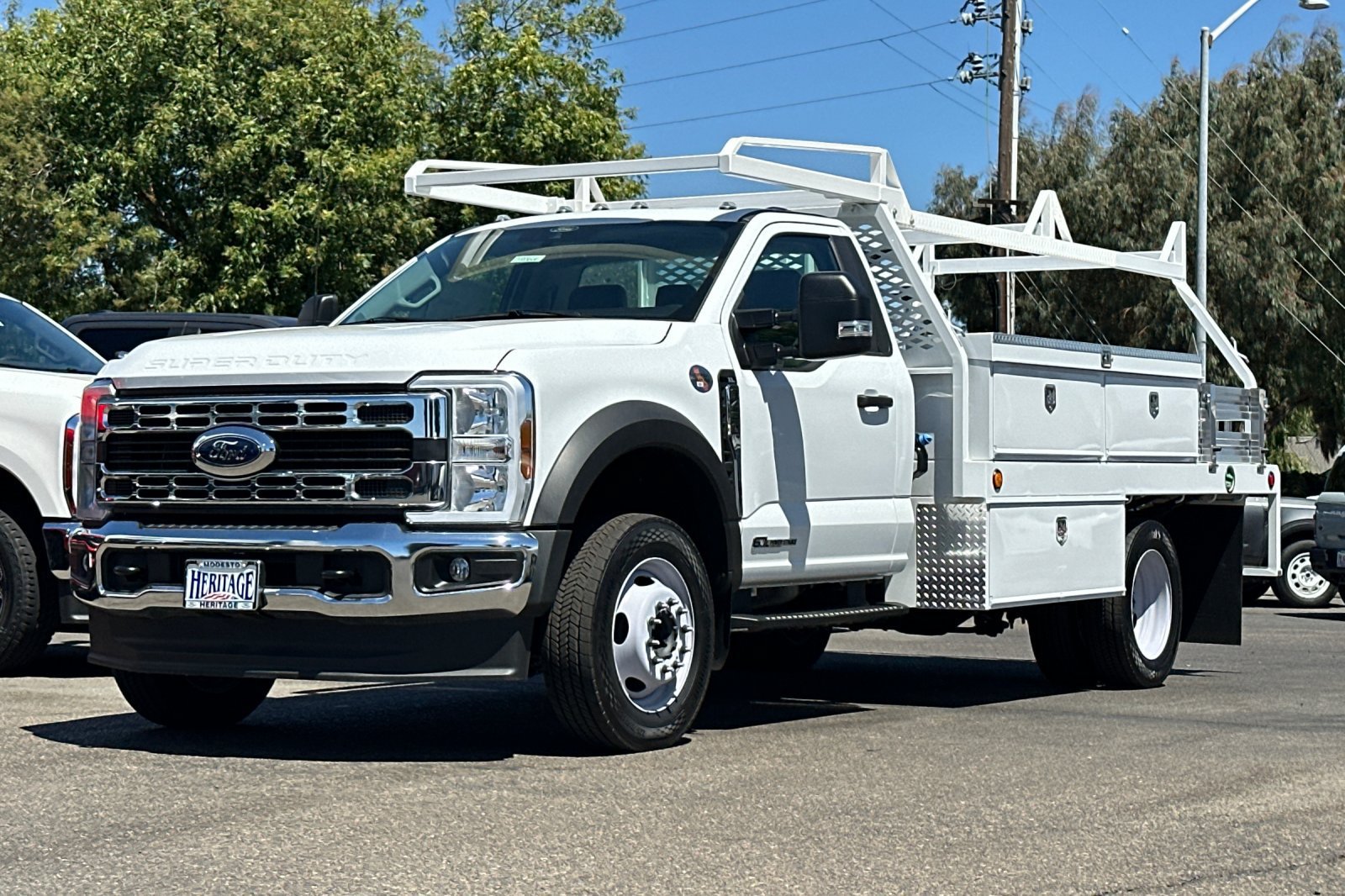 New 2024 Ford F450 XL w/ XL Chrome Package RWD image 8