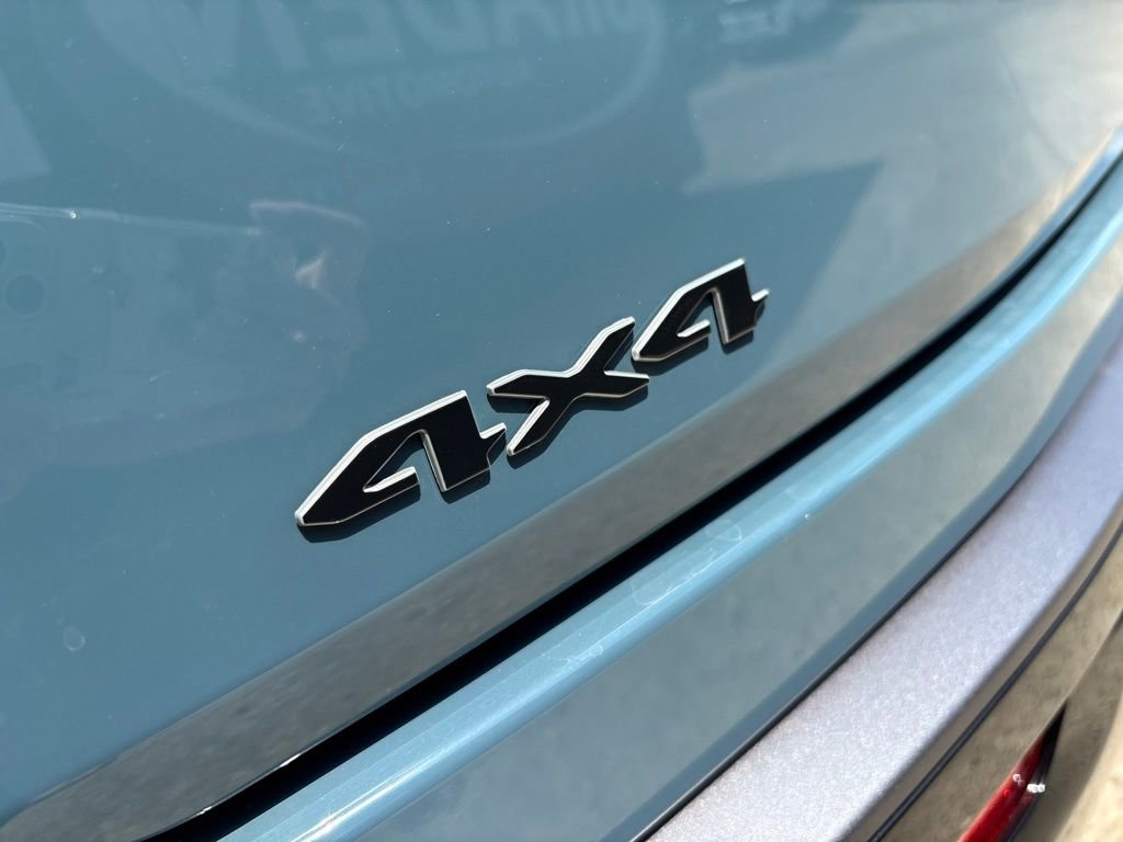 New 2026 Jeep Grand Wagoneer L Summit AWD/4WD image 10