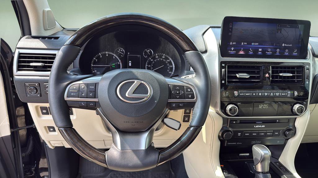 Used 2023 Lexus GX 460 Premium w/ Premium Plus Package AWD/4WD image 24