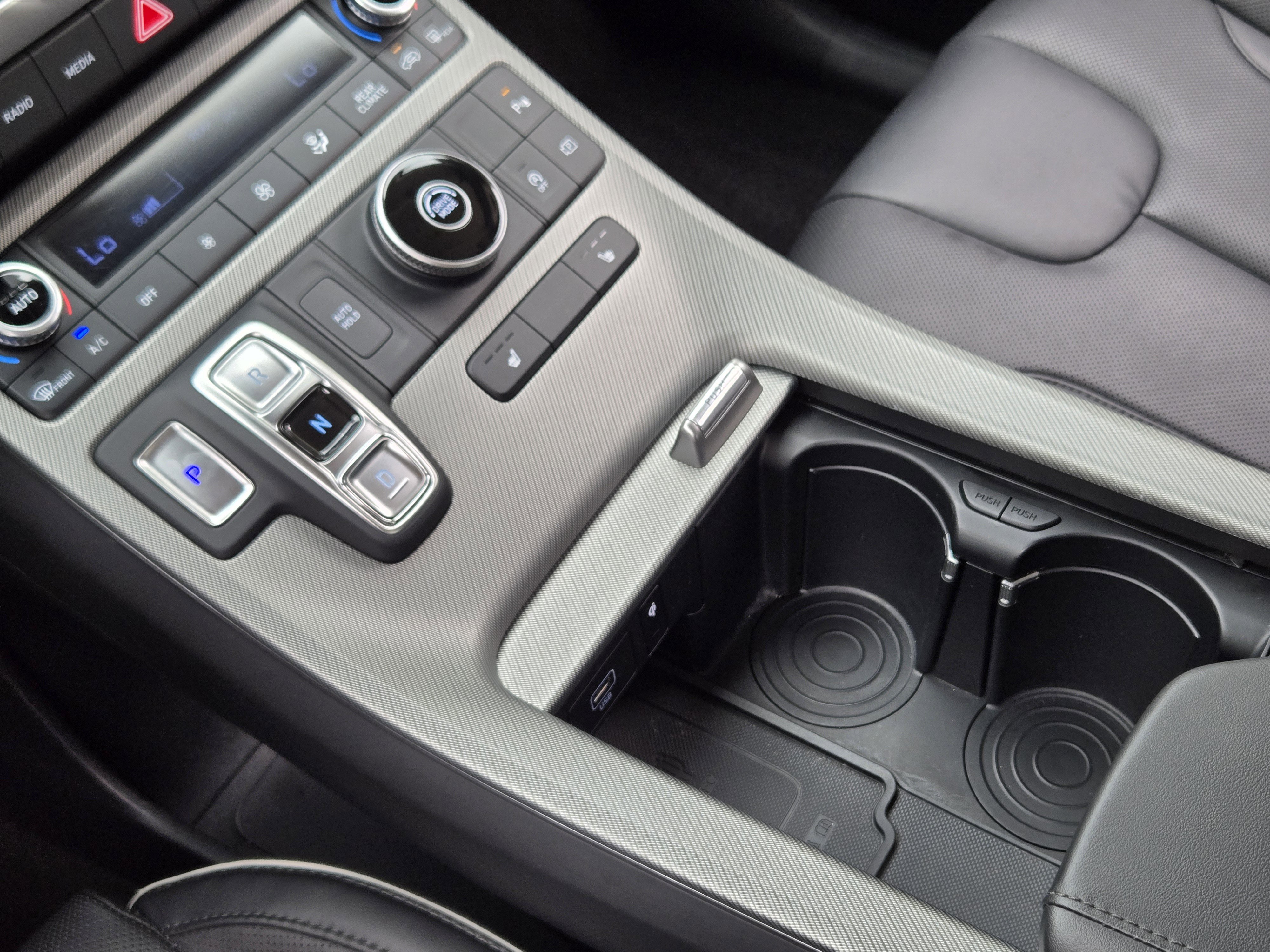 Used 2024 Hyundai Palisade SEL FWD image 19
