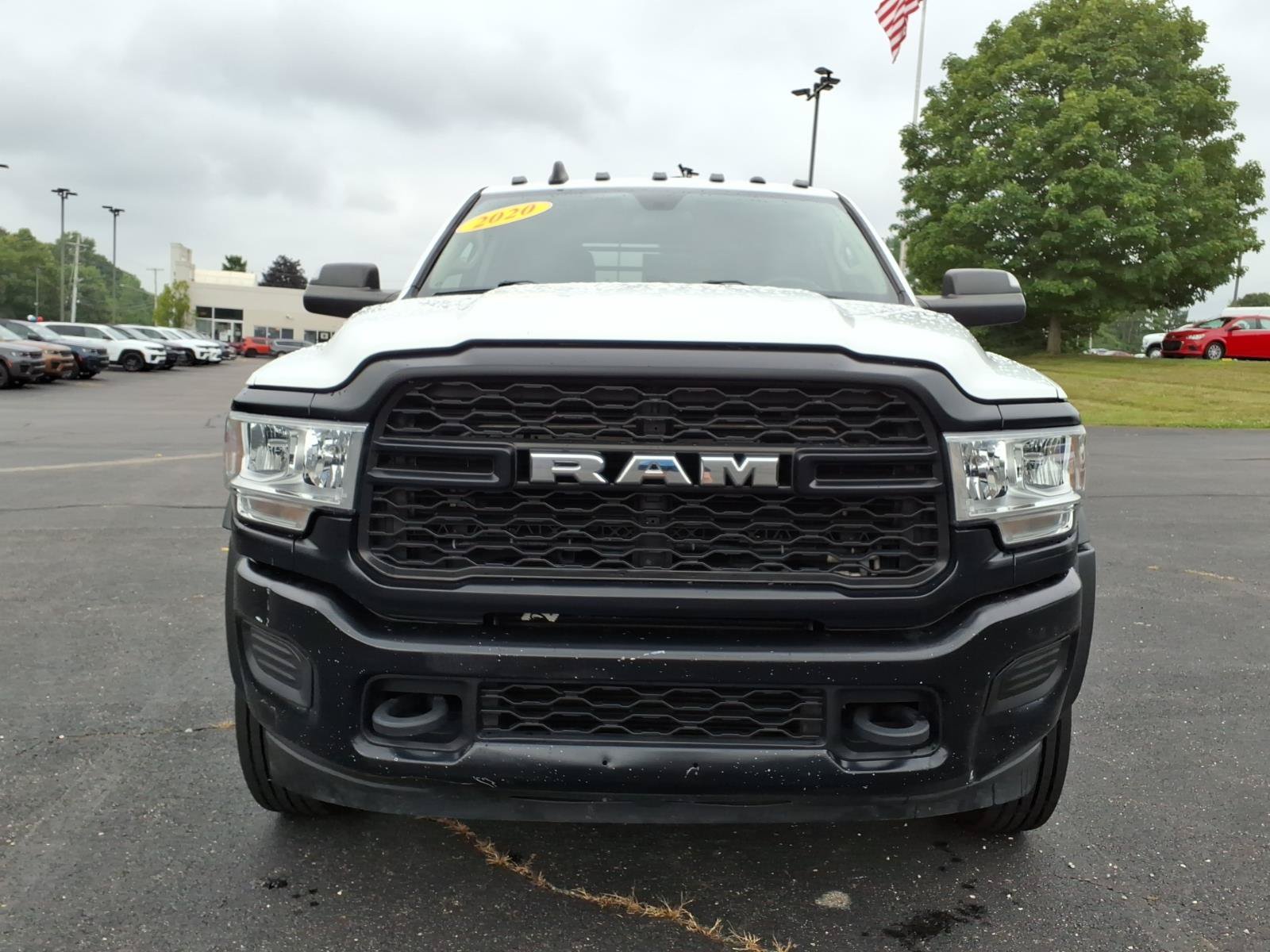 Used 2020 RAM 5500 Tradesman w/ Max Tow Package AWD/4WD image 2