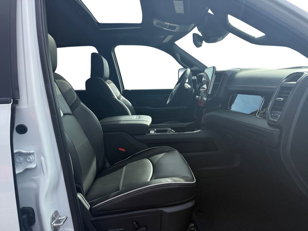 New 2026 RAM 3500 Limited image 15