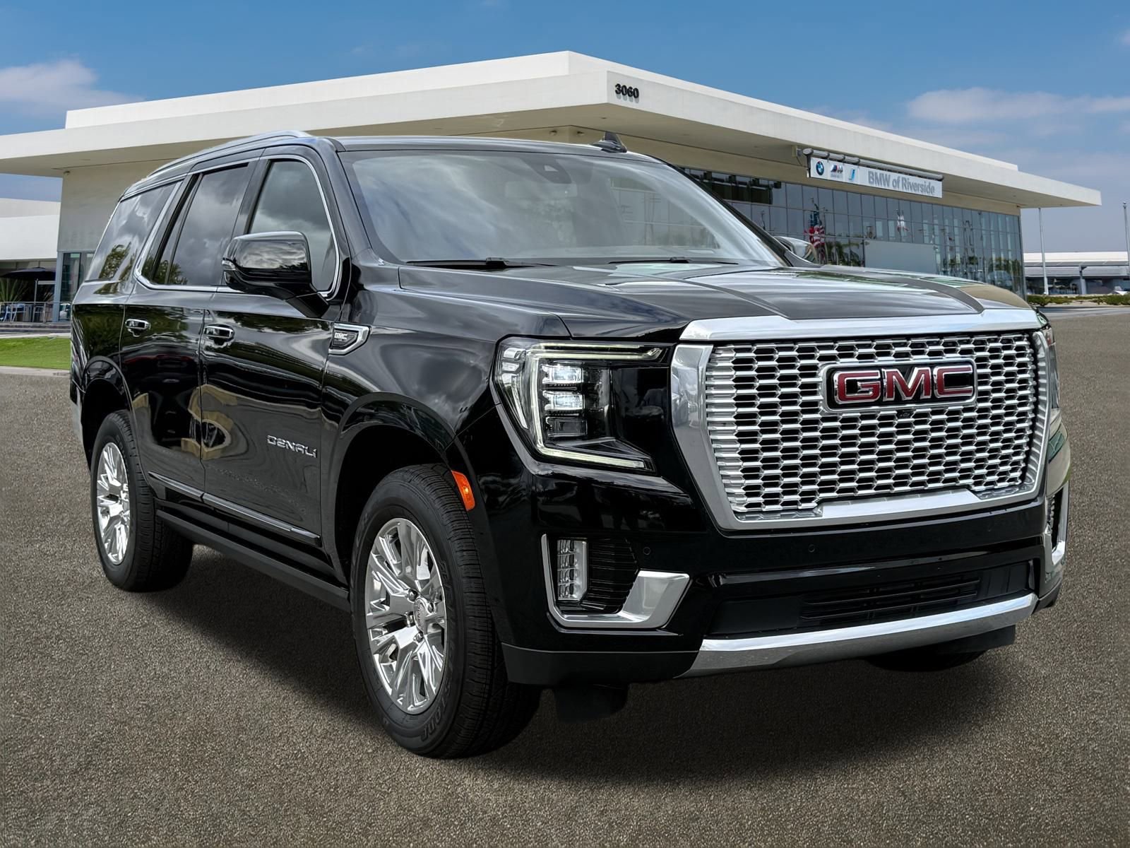 Used 2022 GMC Yukon Denali image 2