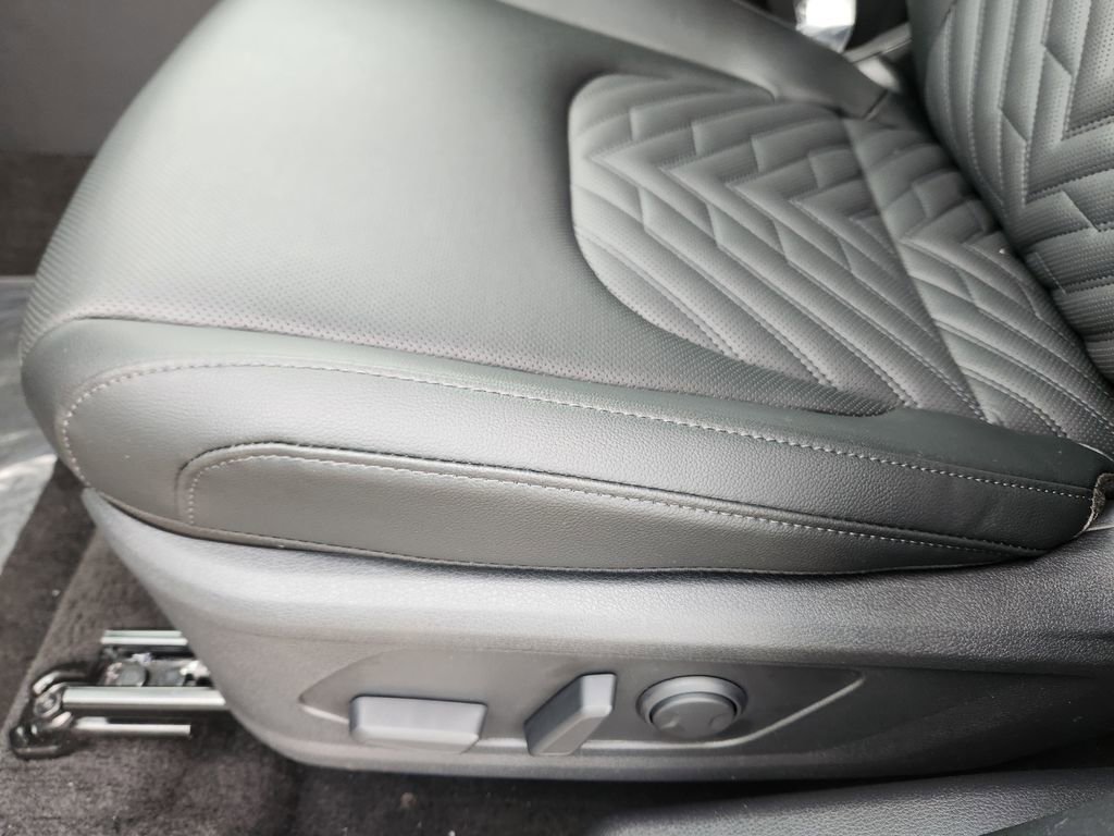 New 2026 Kia Sportage X-Pro Prestige image 9