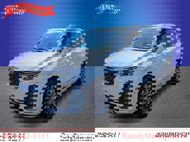 New 2025 Cadillac XT6 Premium Luxury w/ Technology Package