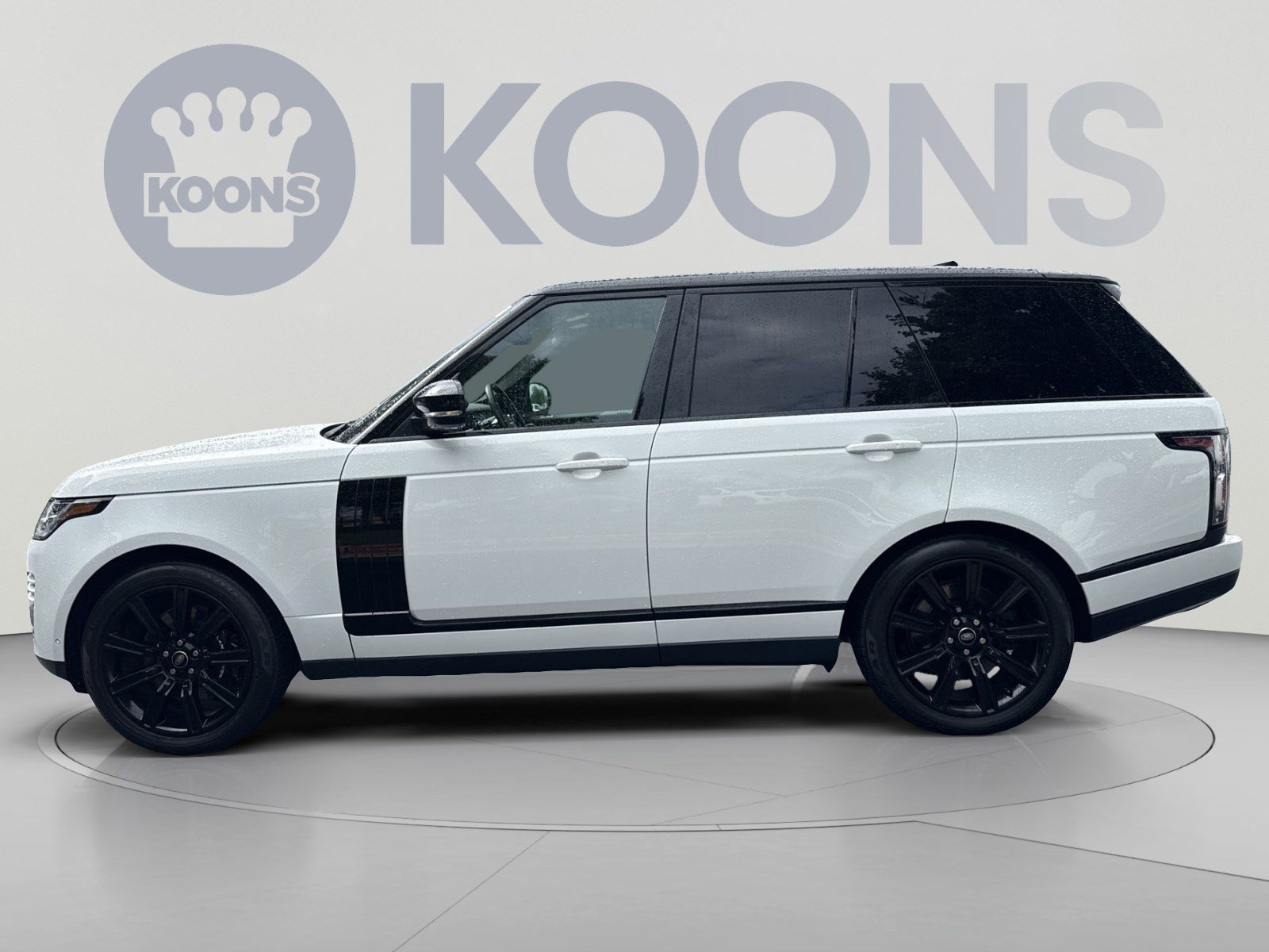 Used 2022 Land Rover Range Rover Westminster Edition AWD/4WD image 2