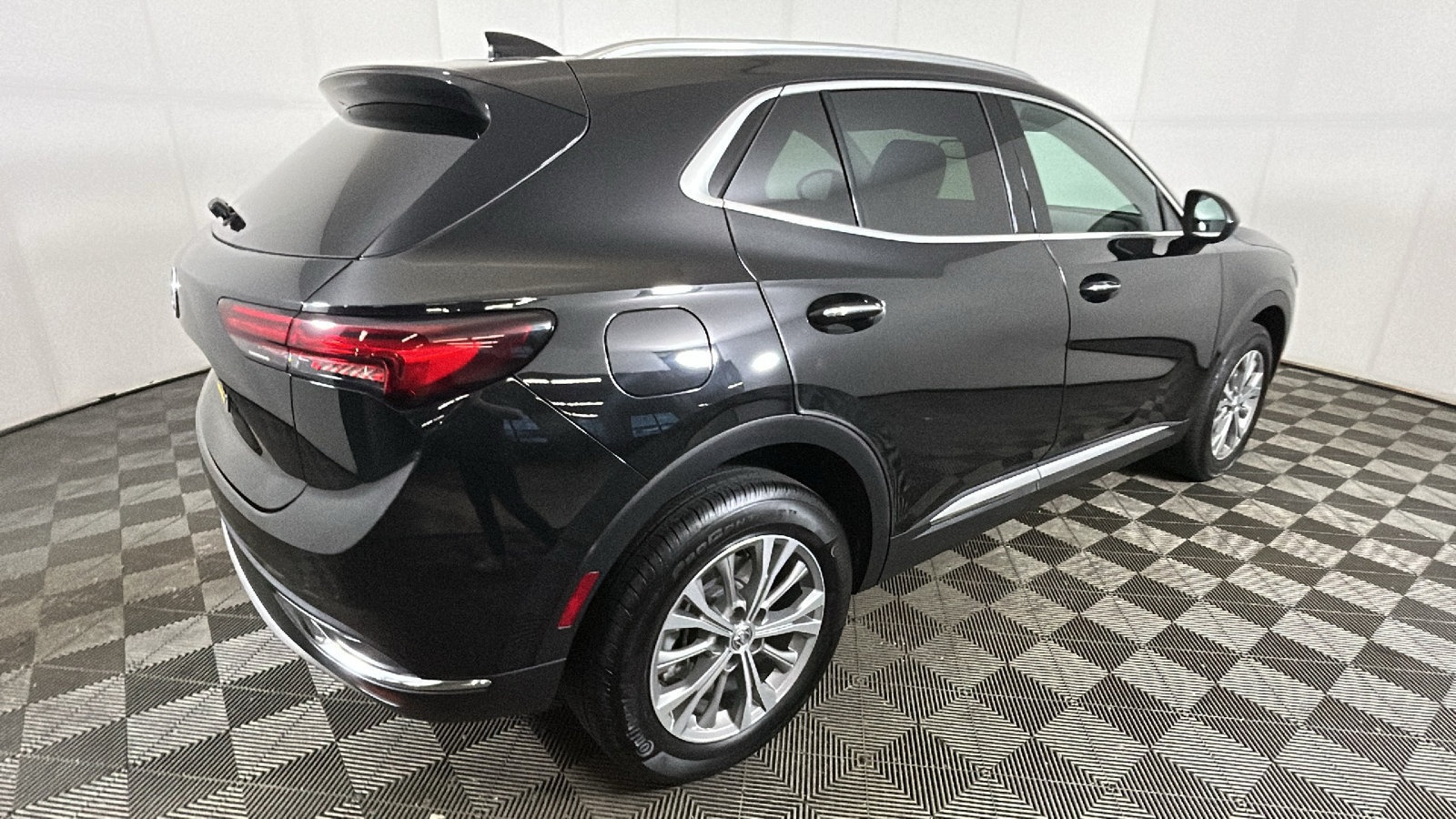 Used 2023 Buick Envision Preferred AWD/4WD image 3
