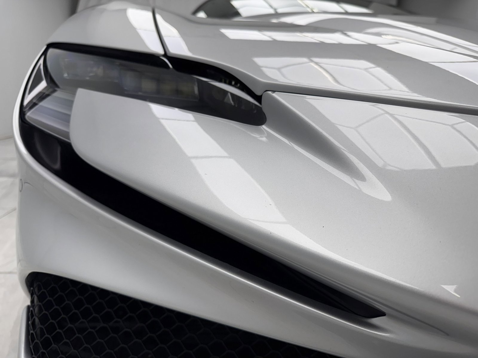 Used 2021 Ferrari SF90 Stradale image 12