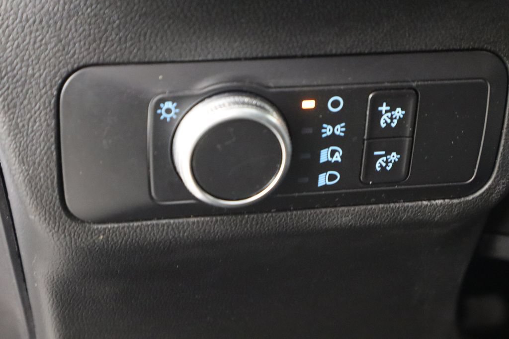 Used 2021 Ford Escape SE FWD image 22