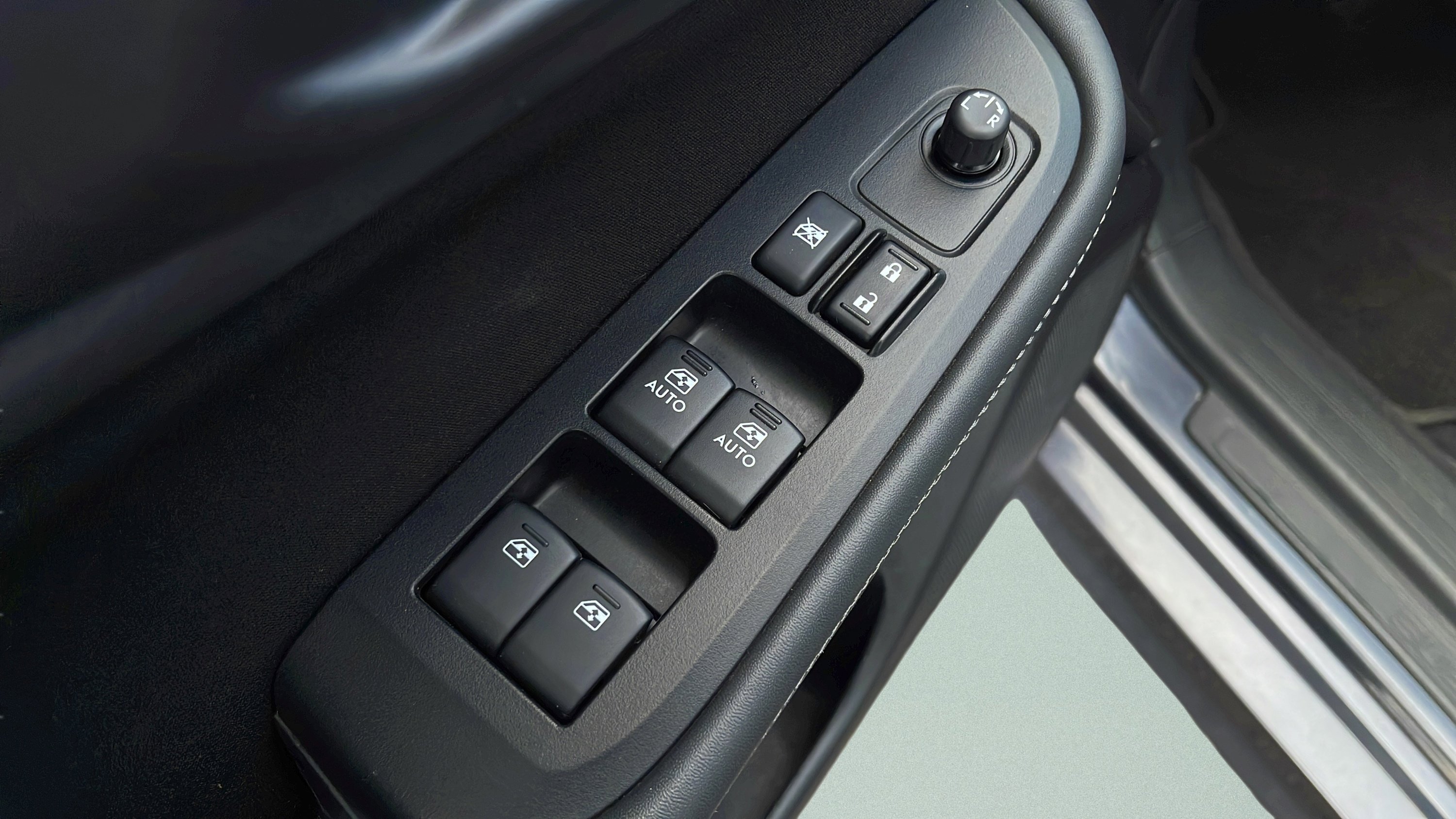 Used 2017 Subaru Legacy 2.5i Premium image 20