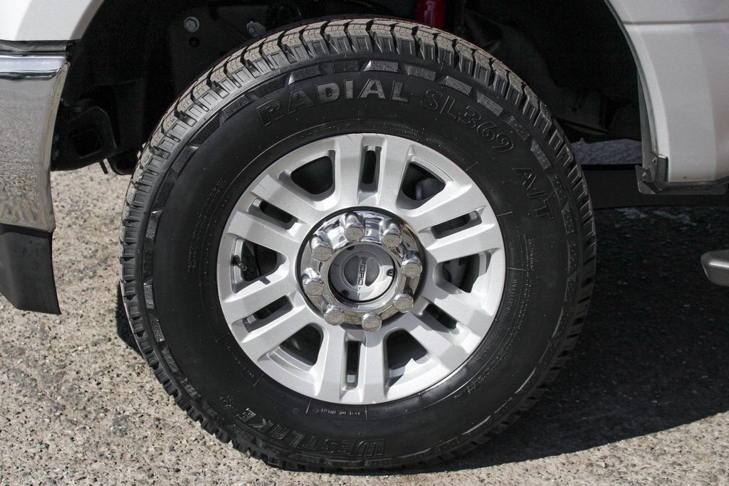 Used 2017 Ford F250 XLT w/ XLT Value Package AWD/4WD image 35