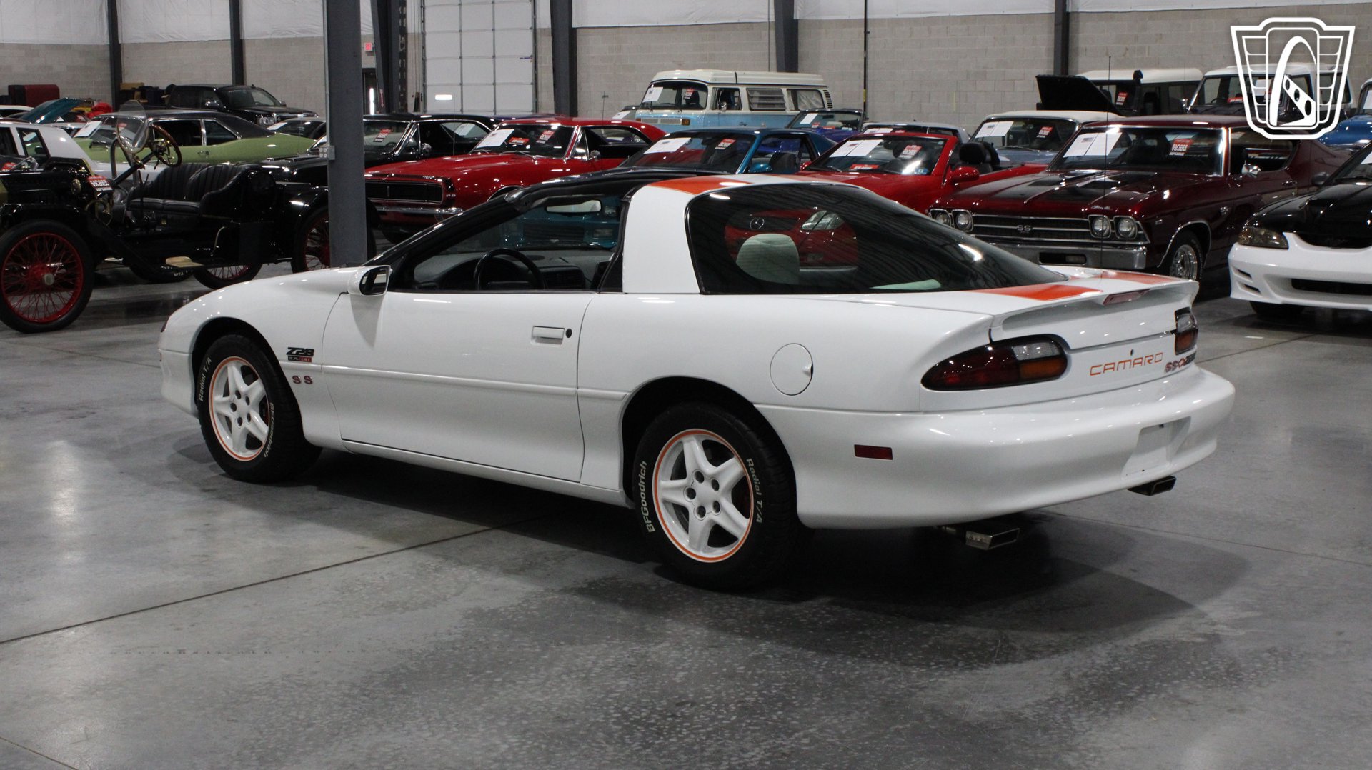 Used 1997 Chevrolet Camaro Z28 w/ Preferred Equipment Group 2 RWD image 3