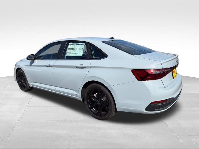 New 2027 Volkswagen Jetta SE FWD image 5