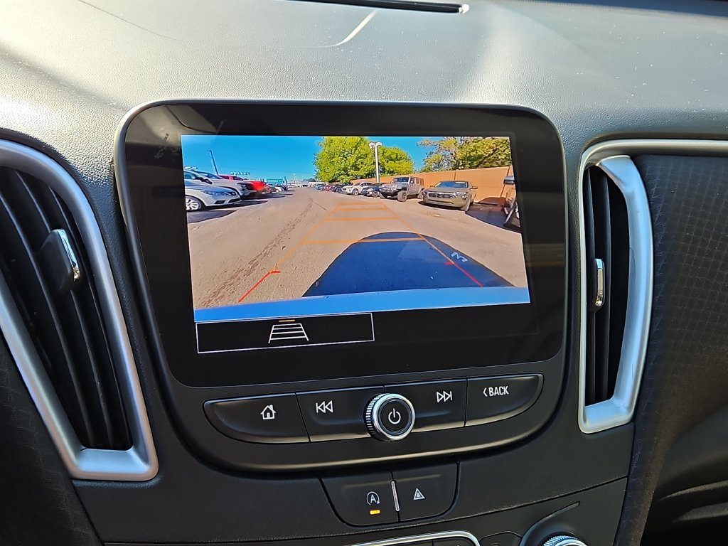 Used 2024 Chevrolet Malibu LT FWD image 32