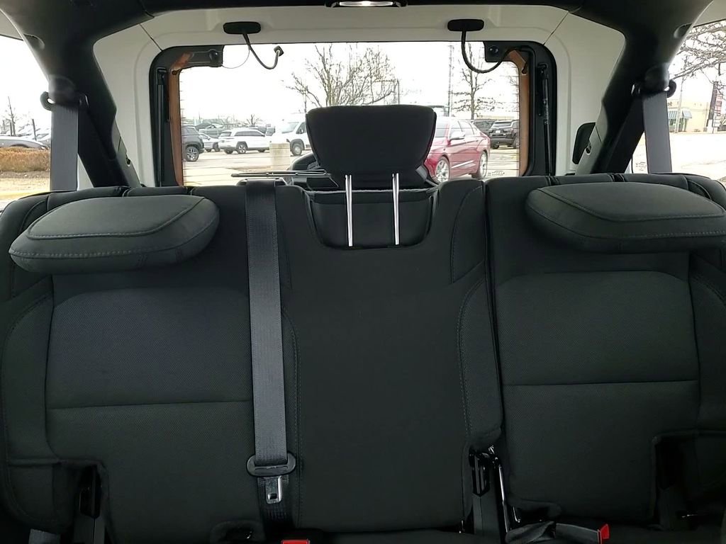 Used 2022 Jeep Wrangler Unlimited Sport image 33