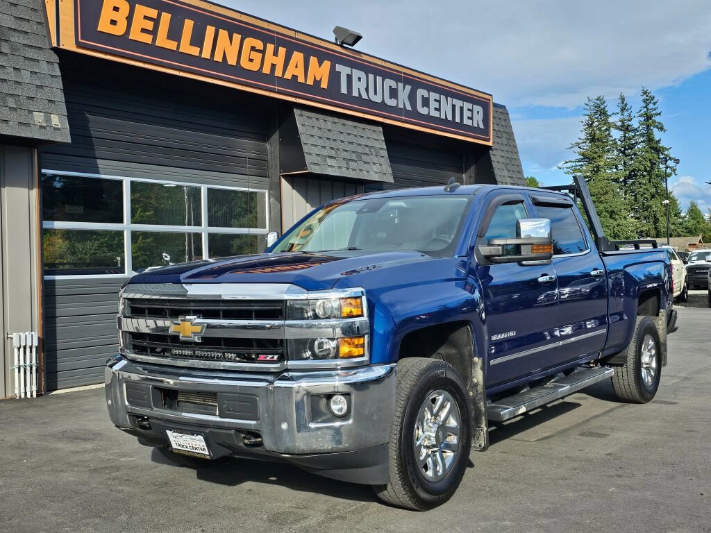 Used 2018 Chevrolet Silverado 3500 LTZ image 1