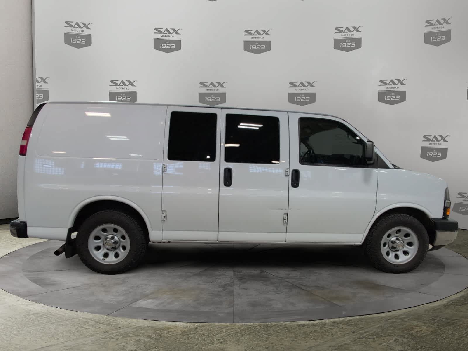 Used 2012 Chevrolet Express 1500 AWD w/ Power Package image 6