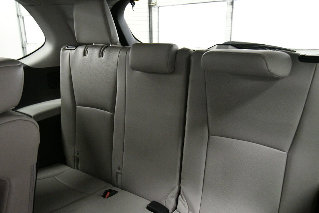 Used 2024 Toyota Grand Highlander Limited image 22